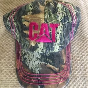 CAT camo hat